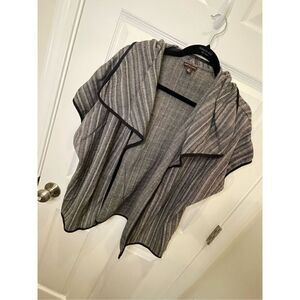 Dana Buchman XL short sleeve open cardigan black white